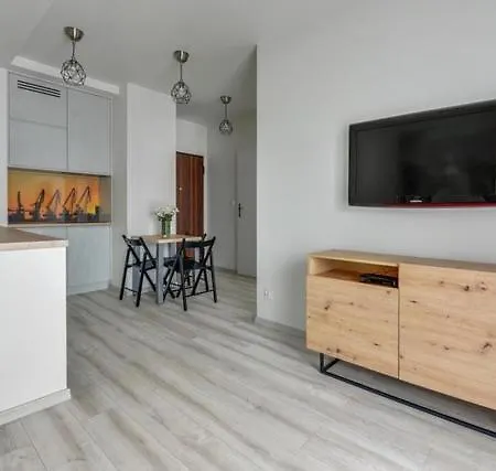 Totu Granary Island Torunska With Parking & Balcony شقة غدانسك