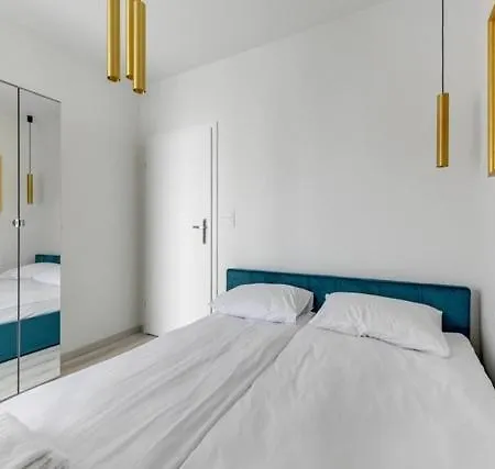 شقة Totu Granary Island Torunska With Parking & Balcony